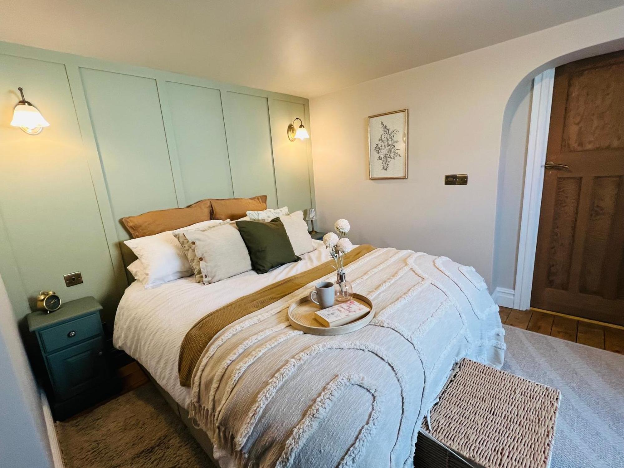 The Prestbury Annexe Lägenhet Cheltenham Exteriör bild