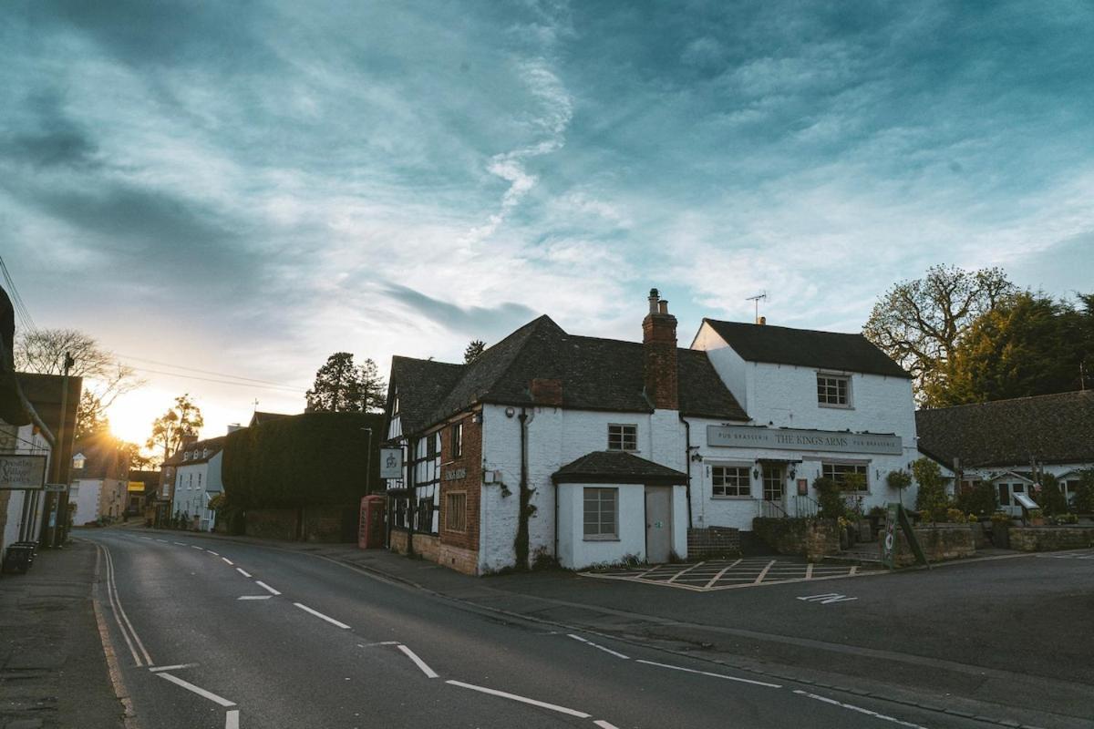 The Prestbury Annexe Lägenhet Cheltenham Exteriör bild